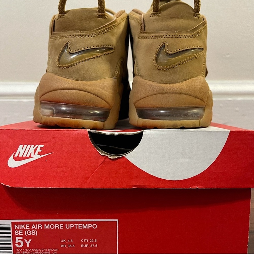 Nike air more uptempo flax (gs) size 5y. Next day shipping!! Boy 5 women 6